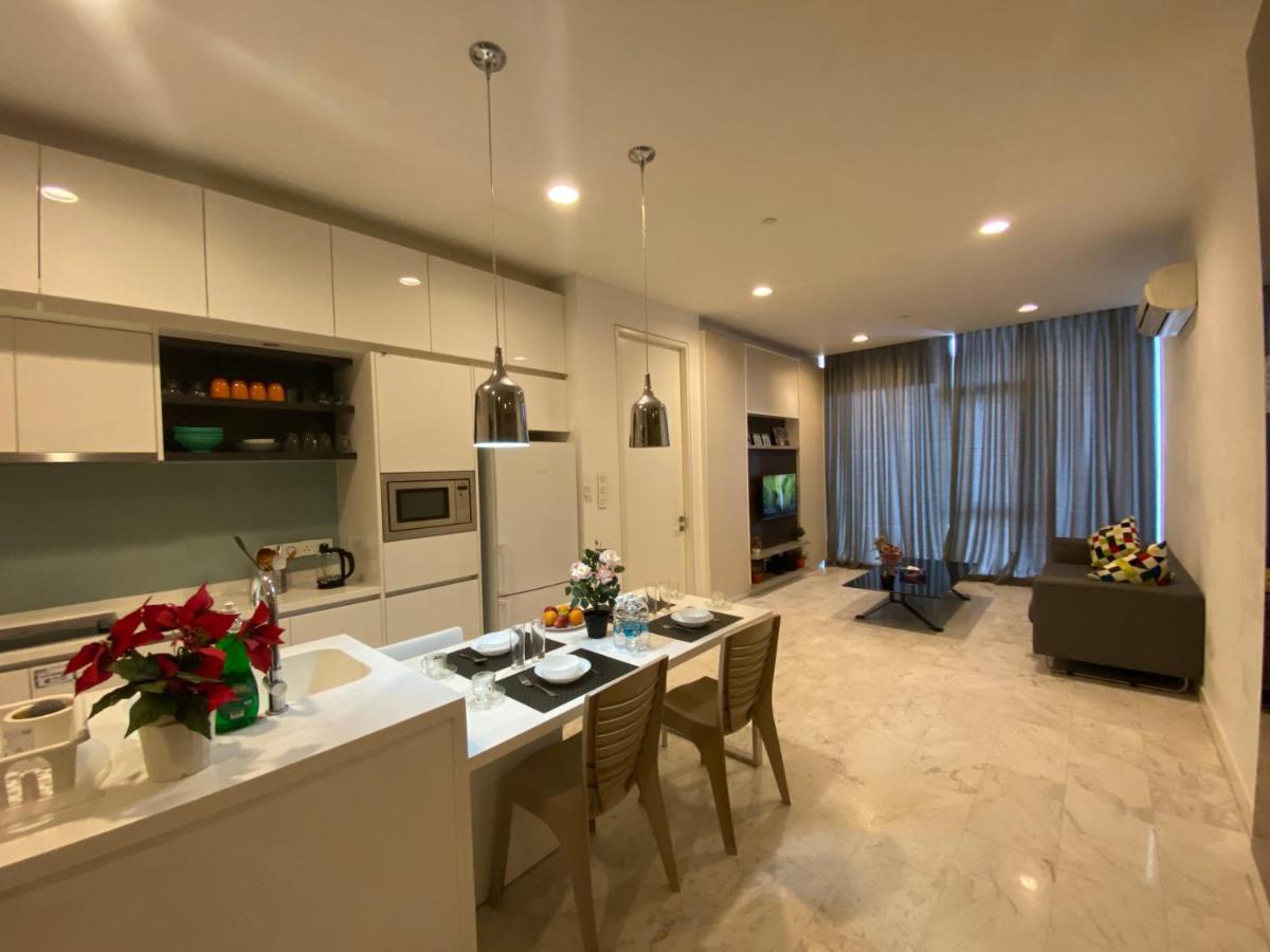 Klcc Beyond Hospitality Suites Platinum Kuala Lumpur Bagian luar foto