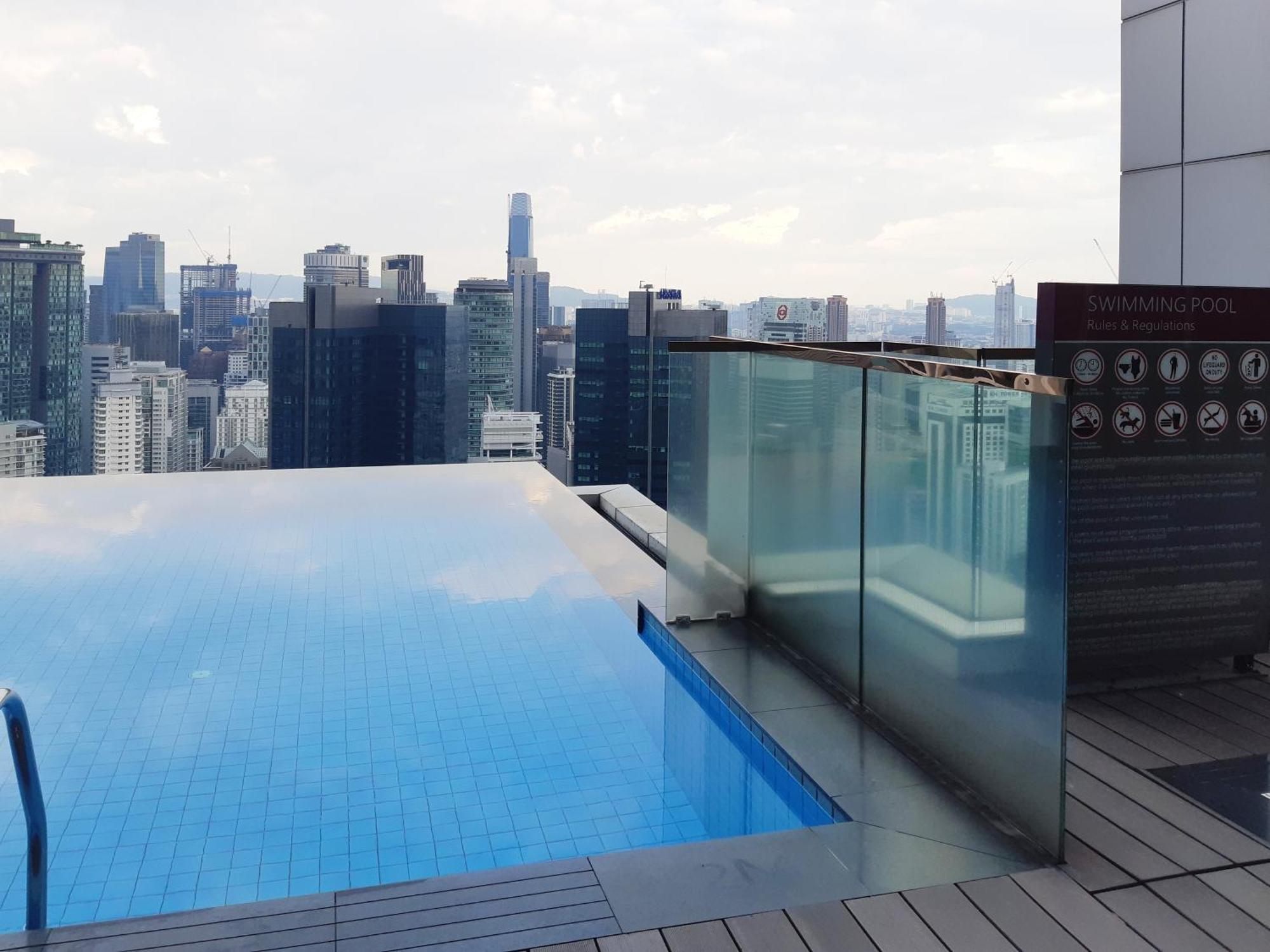 Klcc Beyond Hospitality Suites Platinum Kuala Lumpur Bagian luar foto
