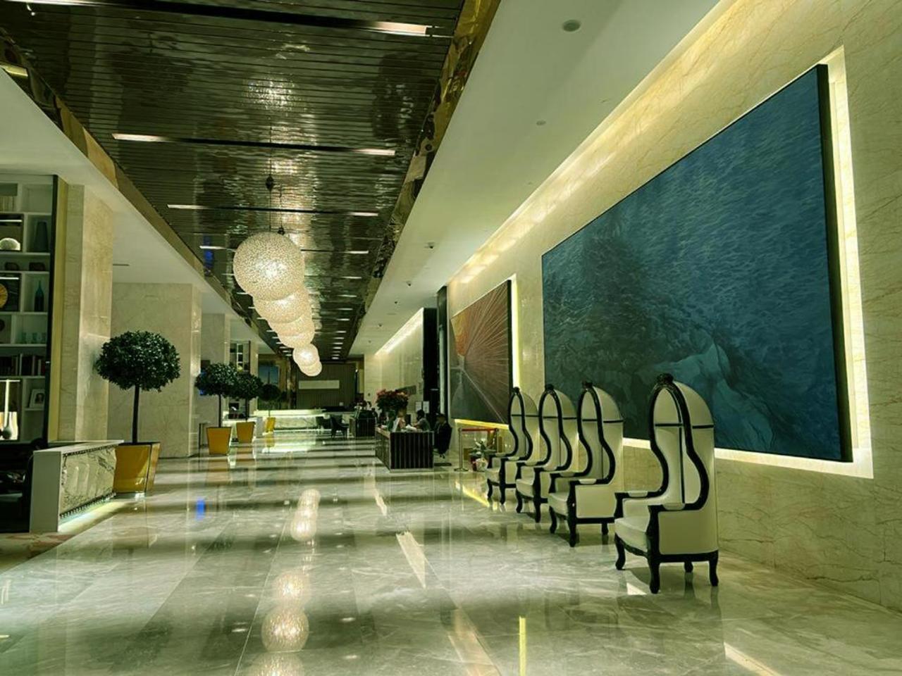 Klcc Beyond Hospitality Suites Platinum Kuala Lumpur Bagian luar foto