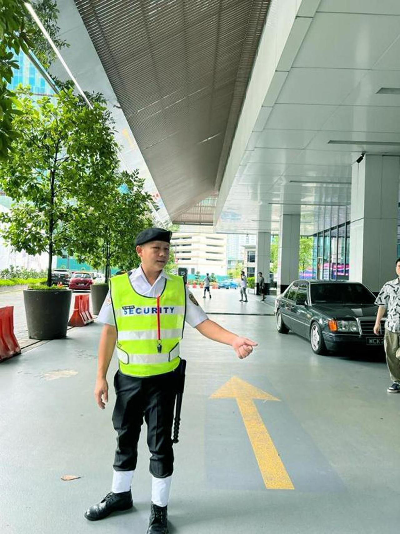 Klcc Beyond Hospitality Suites Platinum Kuala Lumpur Bagian luar foto
